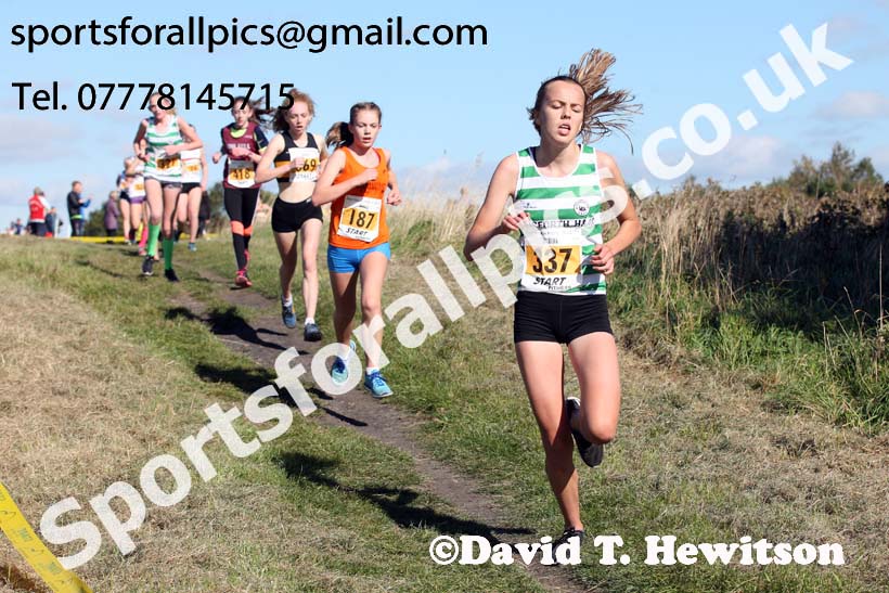 Womens under-17s Start Fitness NEH, Wrekenton. Photo:  David T. Hewitson/Sports for All Pics